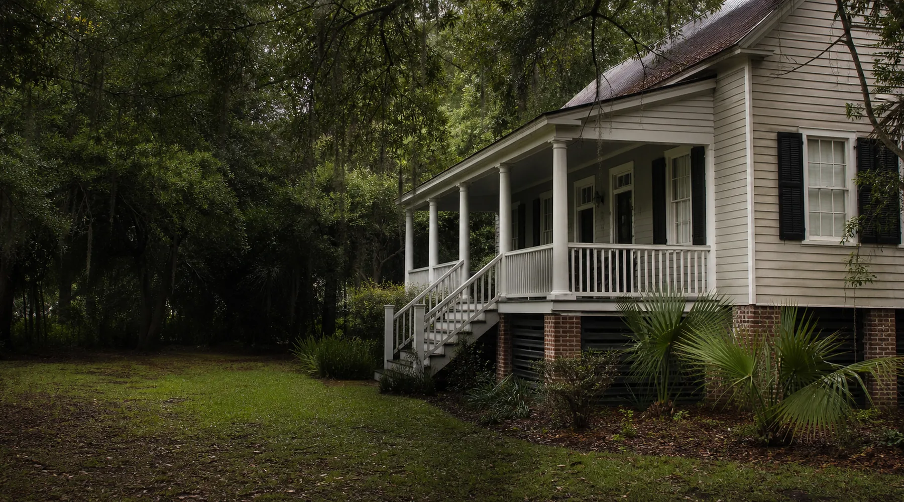 A believable Charleston-area home suited to water damage restoration planning